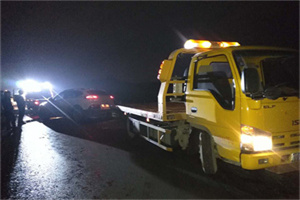 阿勒泰地区24小时车辆搭电联系电话